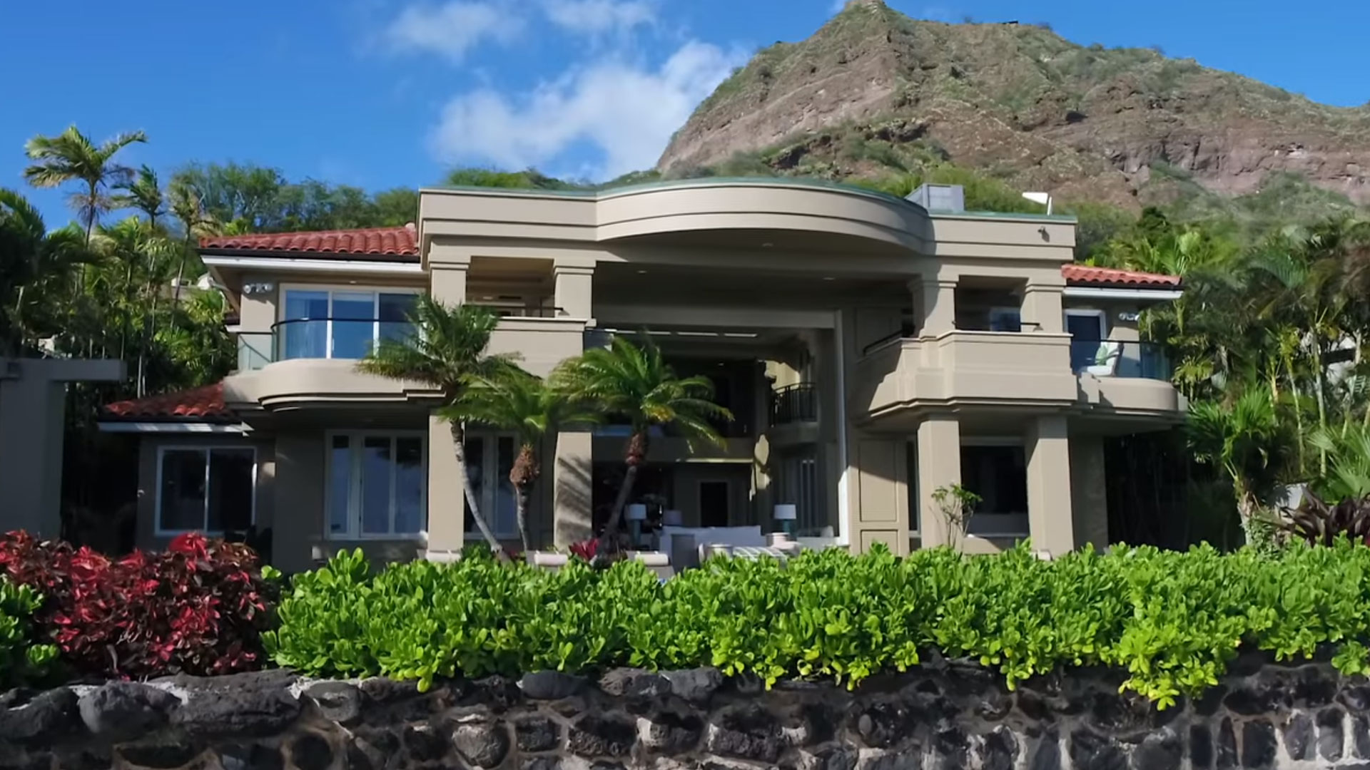 Long & Associates AIA - hawaii architects custom design luxury home